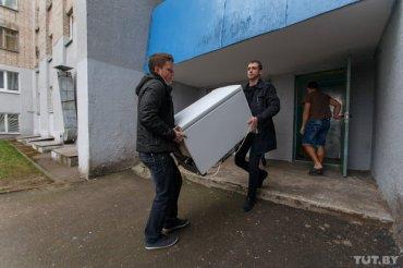 Стаття Российских студентов массово выселяют из общежитий ради сотрудников МВД Ранкове місто. Крим