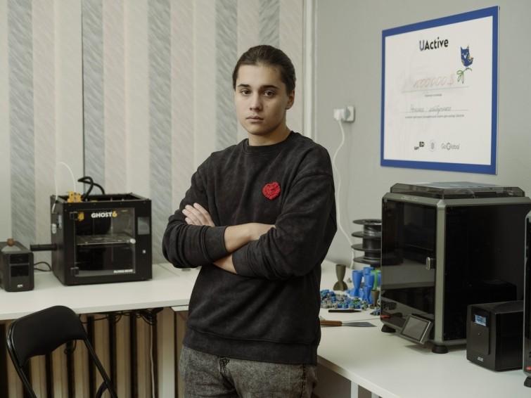 Стаття Підліток з Київщини з друзями організував збір пластику і друкує на 3D-принтері деталі для дронів Ранкове місто. Крим